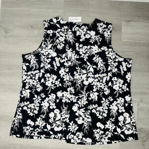 Lane Bryant Size 18/20 Black And White Blouse Top